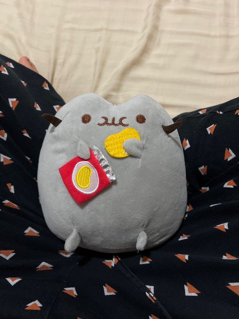 Pusheen Snackables Plushie eating chips, Hobbies Toys, Toys
