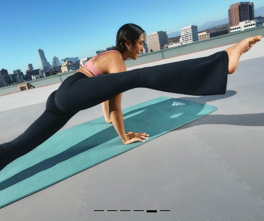 RTP$100 Adidas climacool yoga flare straight leg exercise legging