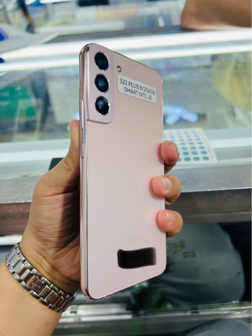 Samsung S22+ 5G 256gb Smartlocked NTC (Category: Samsung) located in San Juan City. Submitted by javedsgadgetshop (Listing ID 1313702883, Image 3). Description: OPEN FOR INSTALLMENT VIA CREDIT CARD/GGIVES/SPAY/BILLEASE & SWAP/TRADE-IN! WE BUY AND SELL ( ANYKINDS OF UNIT BINIBILI PO NAMIN)! PTPA : Padelete po f bawal Quick Specs : Samsung S22+ •256gb •NTC Variant •Good batt health •Smartlocked •95% Smoothness •No hidden issue | No Repaired •100% A