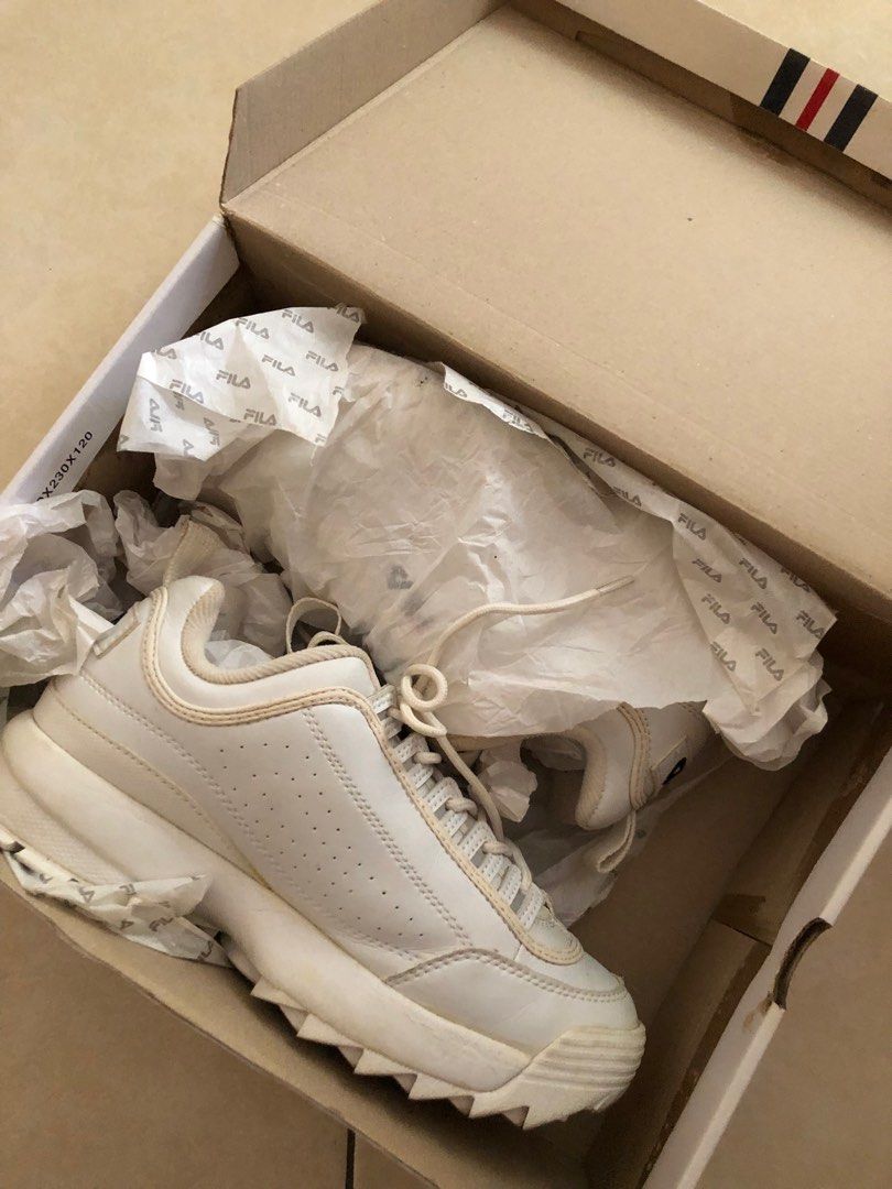 Skechers DLT A Adidas Superstar Fila Disrupter 2