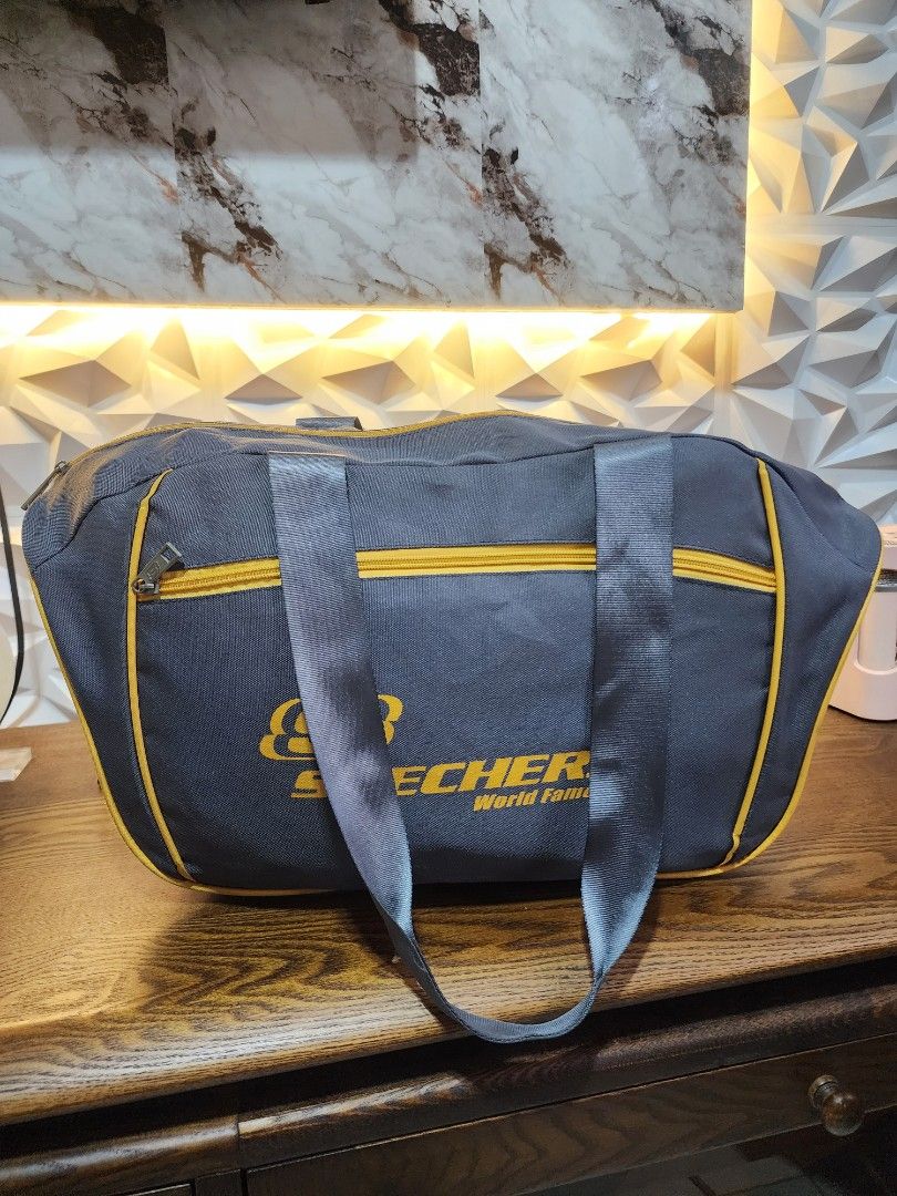SKECHERS GYMBAG TRAVELBAG Luxury Bags Wallets on Carousell