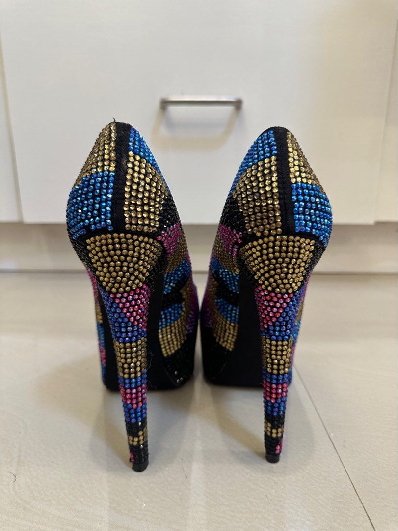Steve Madden Bedazzled Camo Heels Women s Fashion Footwear Heels on Carousell