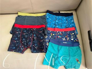 (Category: ) located in . Submitted by zen11111 (Listing ID 1313662992, Image 1). Description: .