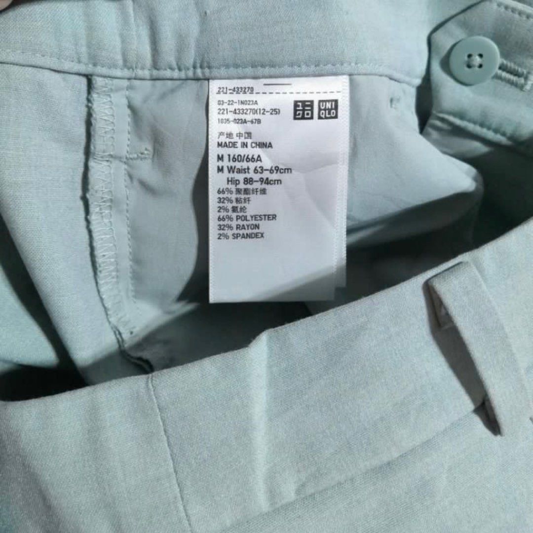 Uniqlo smart shorts blue (Category: Shorts) located in Paranaque City. Submitted by obeawan (Listing ID 1313699933, Image 2). Description: Color More close to 1st and 2nd pic .
