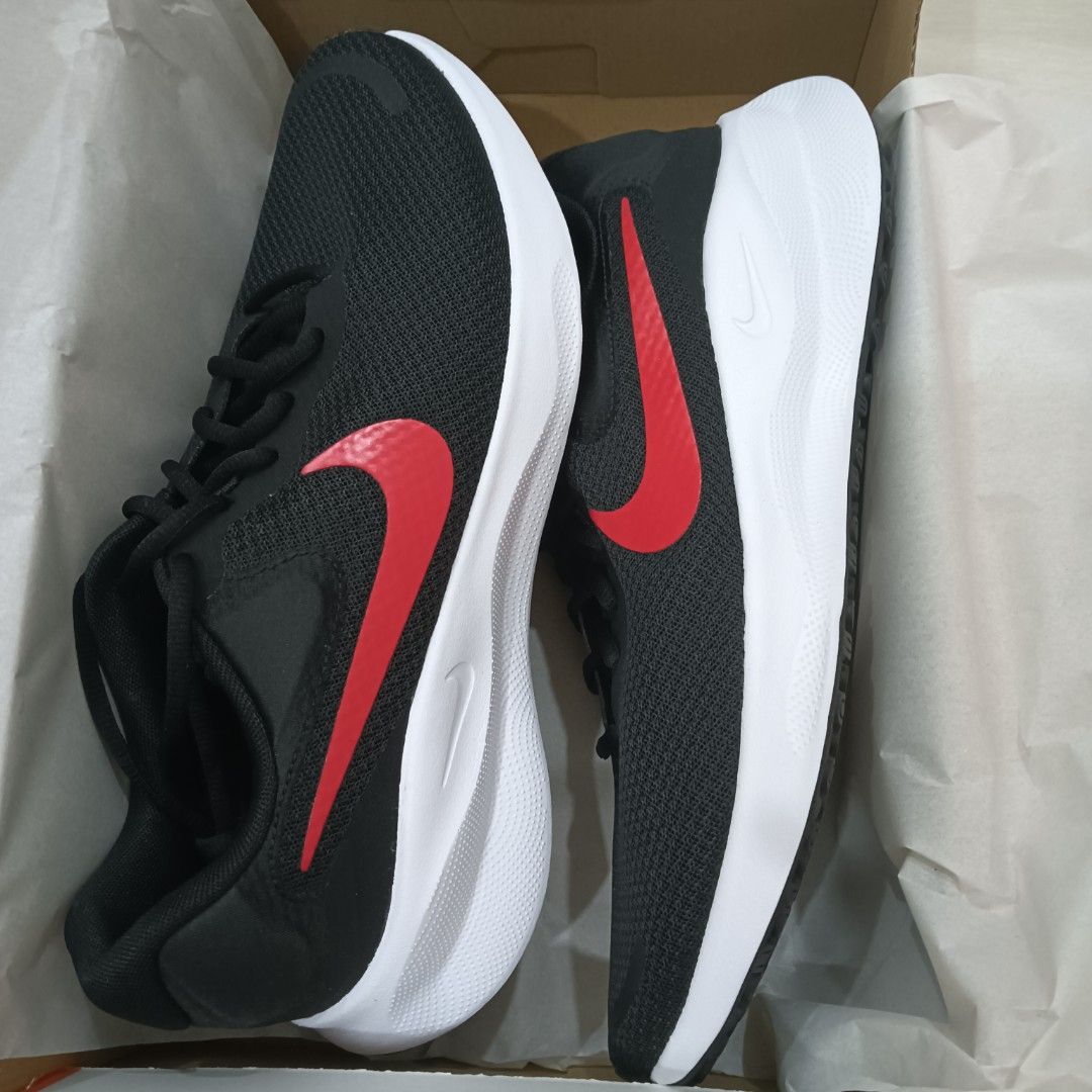 Revolution 4 mens 10.5 online