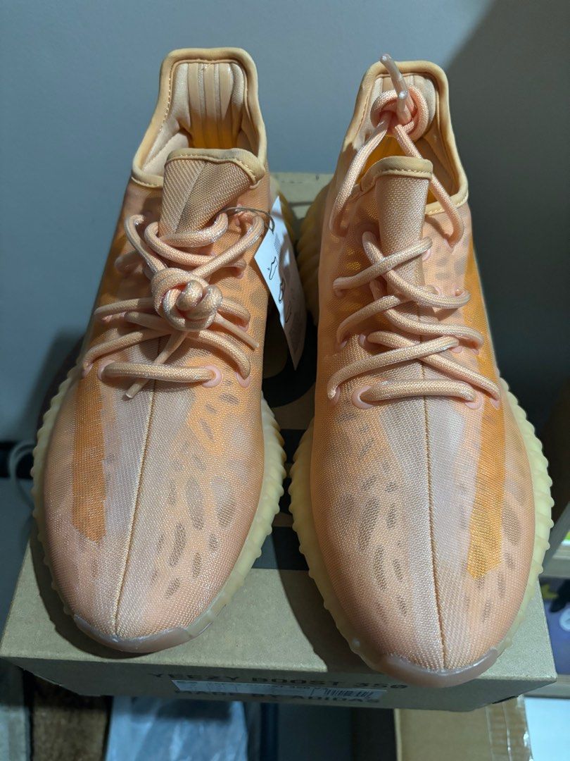 yeezy boost 350 v2 gw2870