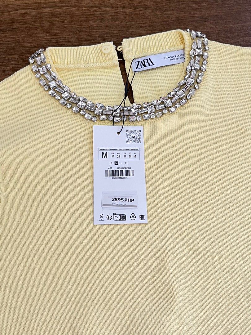 ZARA Jewel Plain Knit Top (Category: Sleeveless) located in Santa Maria. Submitted by other_stuffs (Listing ID 1313710558, Image 3). Description: ✅ Brand new ✅ Authentic.