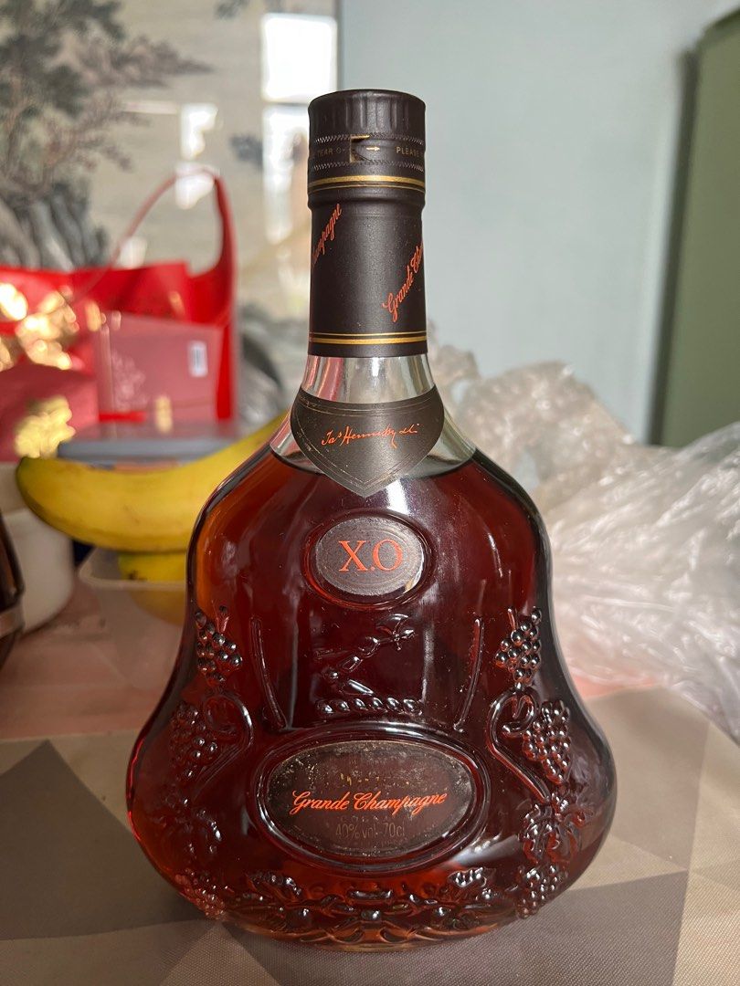 Found this old bottle - Hennessy Extra. : r/cognac