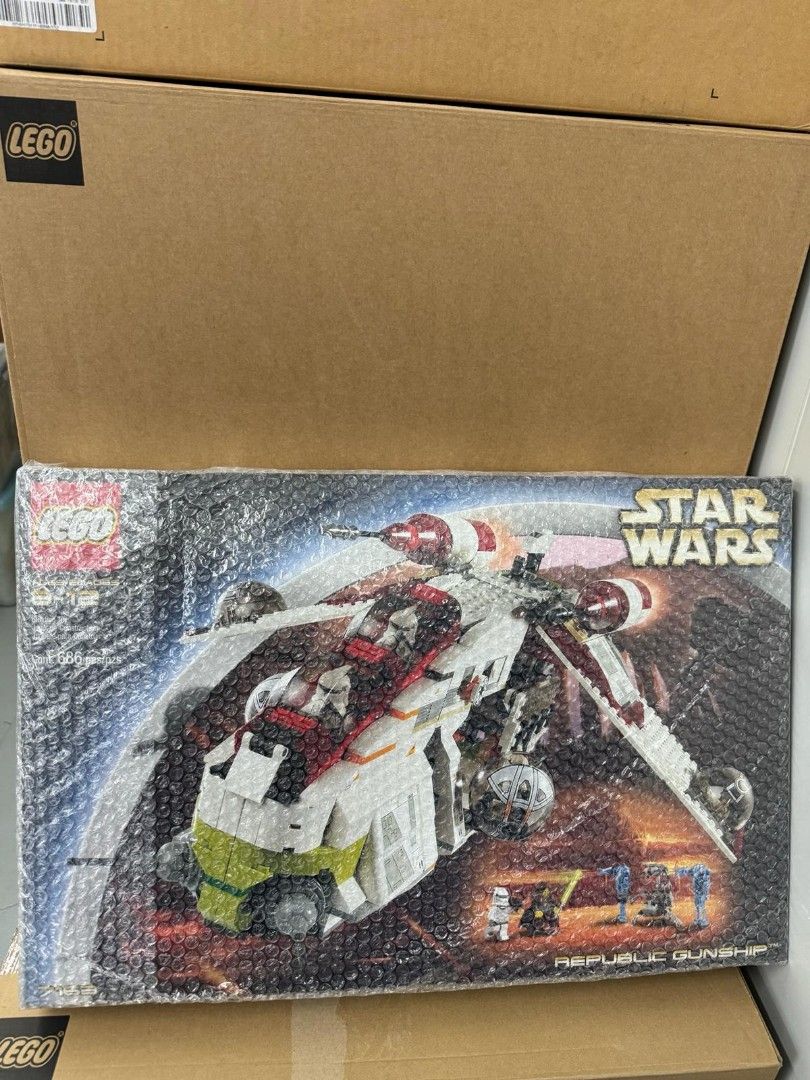 中古罕有Lego Star Wars 7163 Republic Gunship 靚盒（已包膠）, 興趣