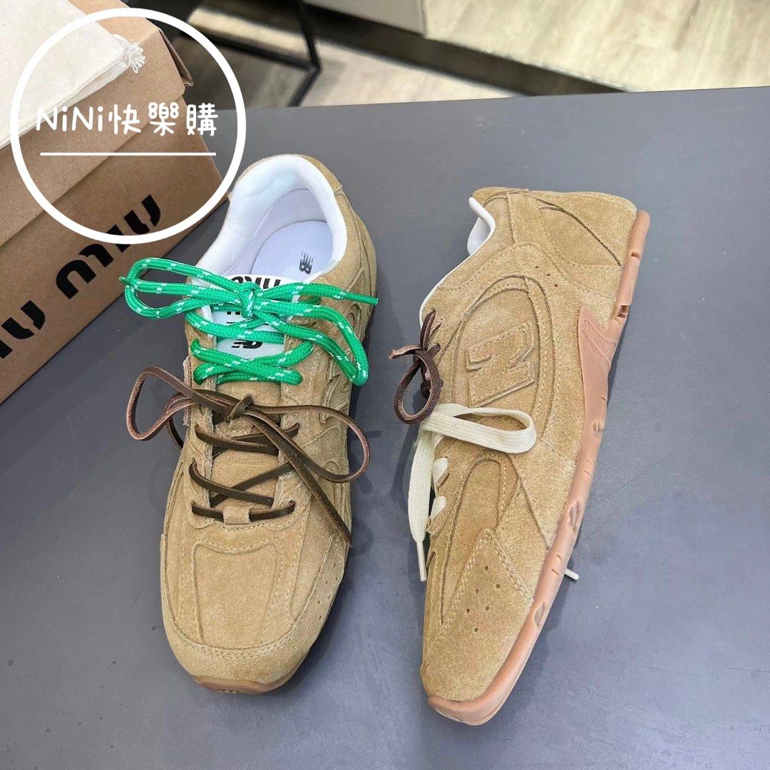 代購MiuMiu x New Balance NB530 530SL xxx 麂皮拼網眼運動鞋聯名款淺卡其色潮鞋, 預購在旋轉拍賣