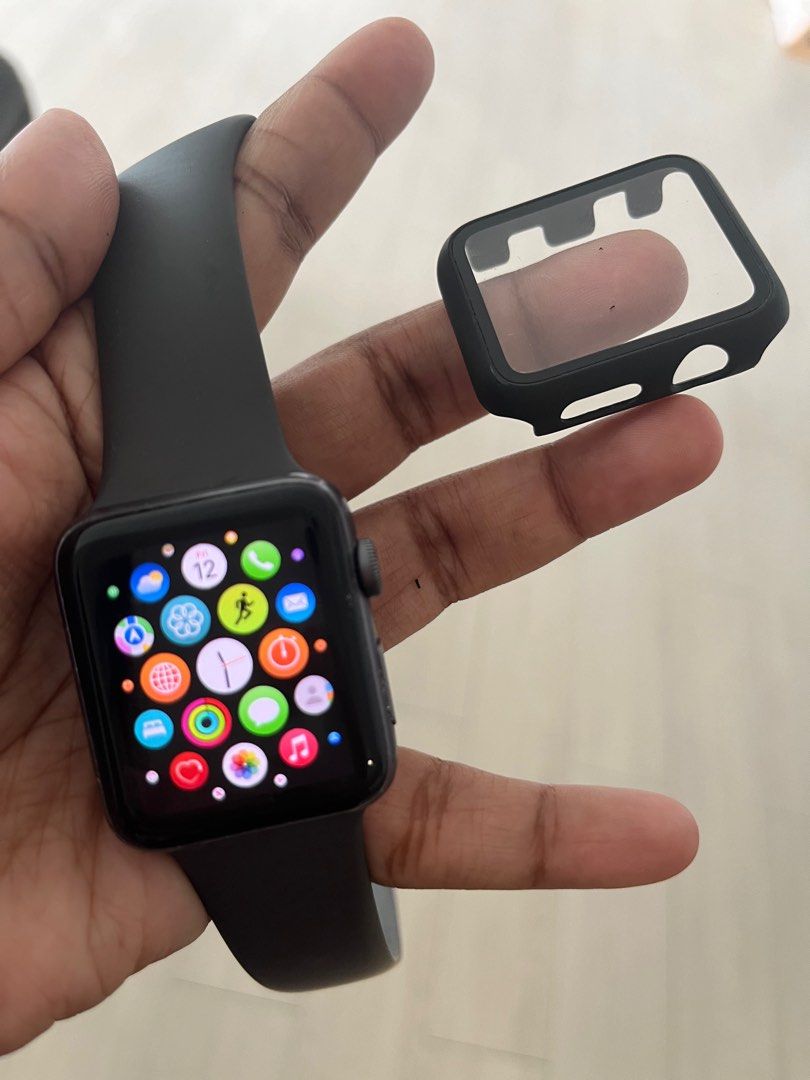 Apple Watch Series 3 .42 mm. GPS. Aluminum case