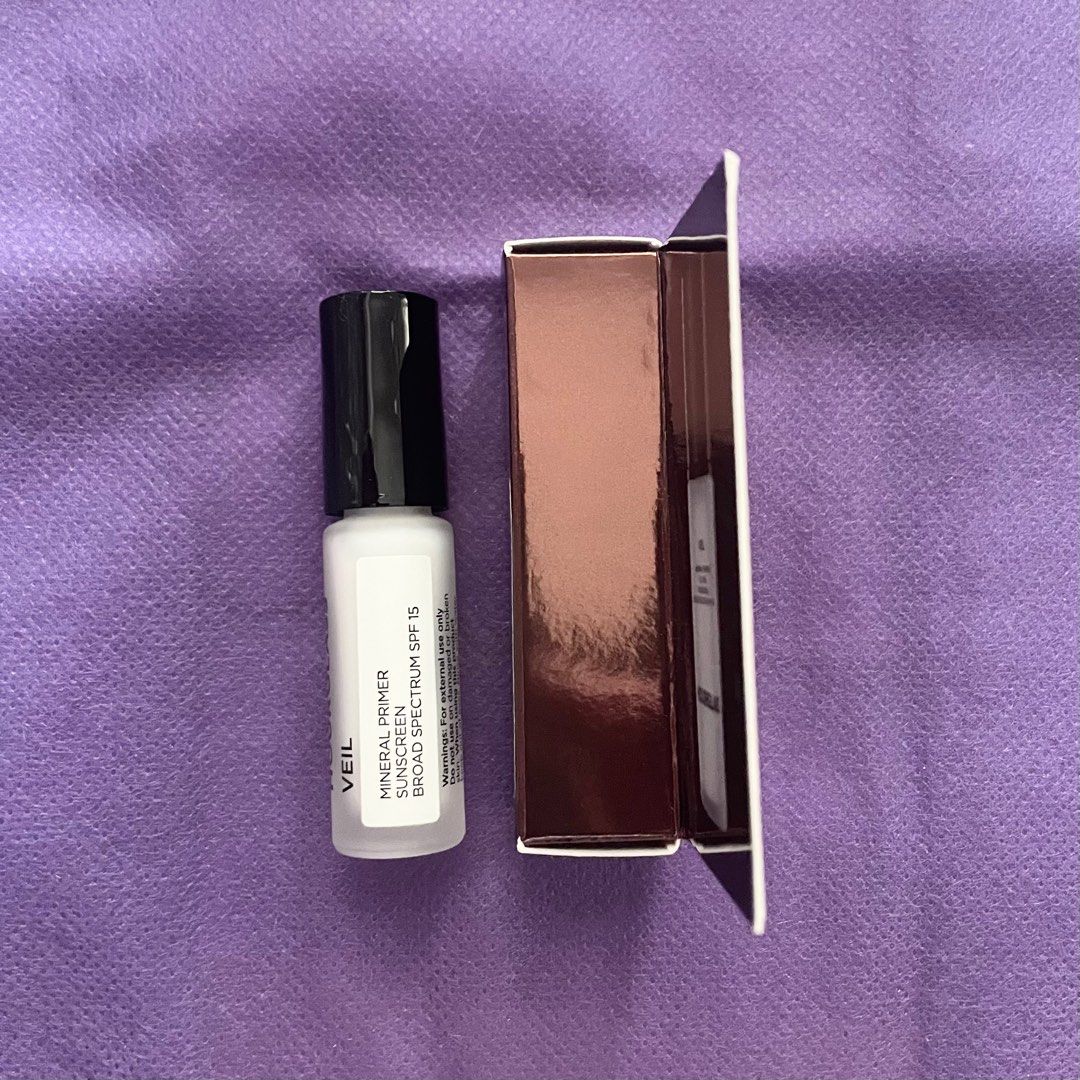 AUTHENTIC Hourglass veil mineral makeup primer base (Category: Makeup) located in Pasig City. Submitted by deluxuryshop (Listing ID 1313825145, Image 2). Description: AUTHENTIC Hourglass makeup primer base Pm for more details 3.6ml with box Brand new and authentic Selling low and affordable One of the best selling brands in the makeup skincare world Pm for more details 3.6ml with box Brand new and authentic Selling low and affordable One of the b