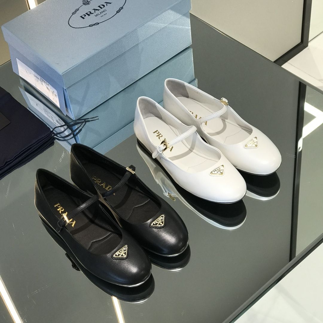 Authentic prada round toe flat shallow mary jane shoes