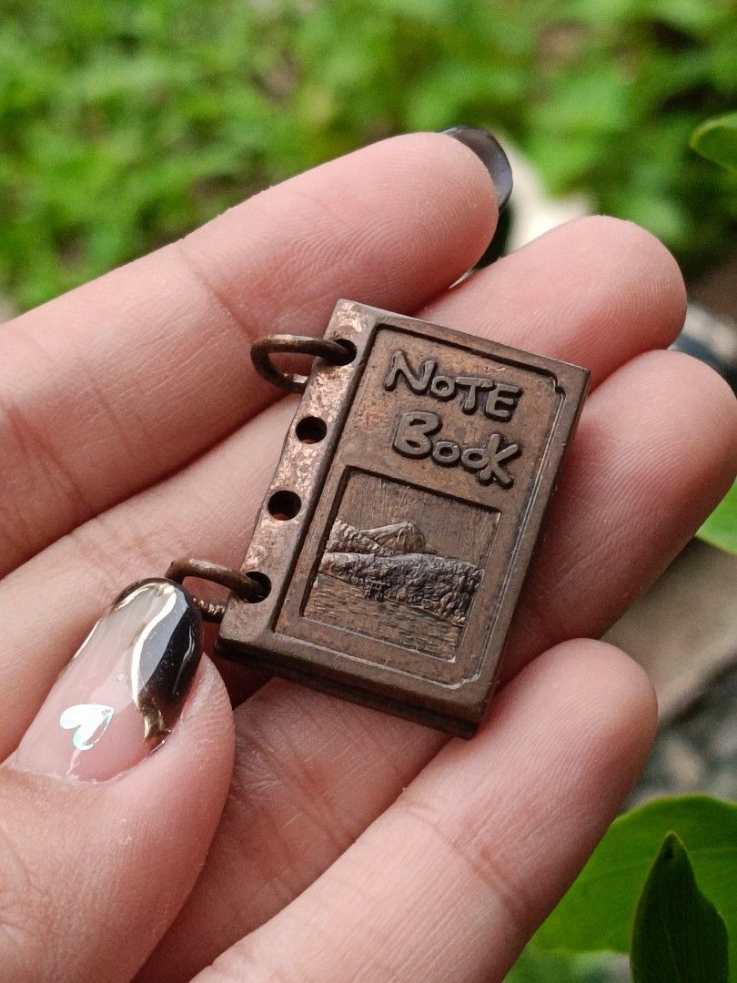BRASS NOTE BOOK CHARM Japan Anik-aniks (Category: Charms) located in Manila. Submitted by puddybab_m1 (Listing ID 1313899876, Image 3). Description: BRASS NOTE BOOK CHARM Japan Anik-aniks - Well used - Mabigat sya ate RFS: Dumadami na sila, Di na rin maasikaso kaya nakatago nalang ^^ MODE OF DELIVERIES AVAILABLE: LALAMOVE GOGO XPRESS J&T EXPRESS MEET UP (For nearby places) MODE OF PAYMENTS AVAILABLE: GCASH BANK TRANSFER **STRICTLY PAYMENT FIRST P