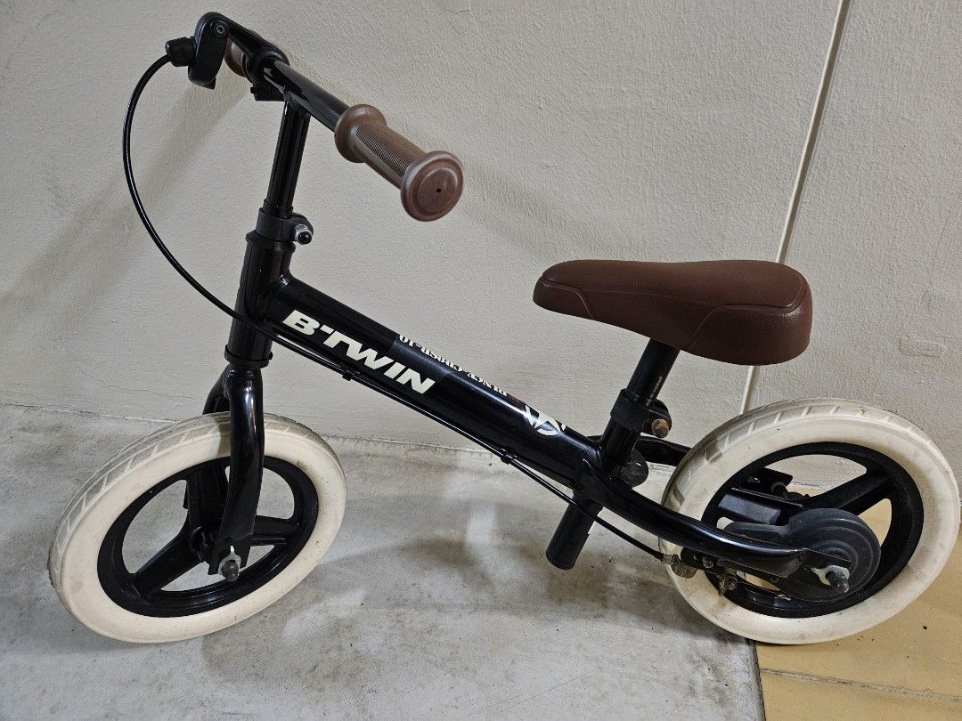 Btwin balance bike, Hobbies & Toys, Toys & Games on Carousell