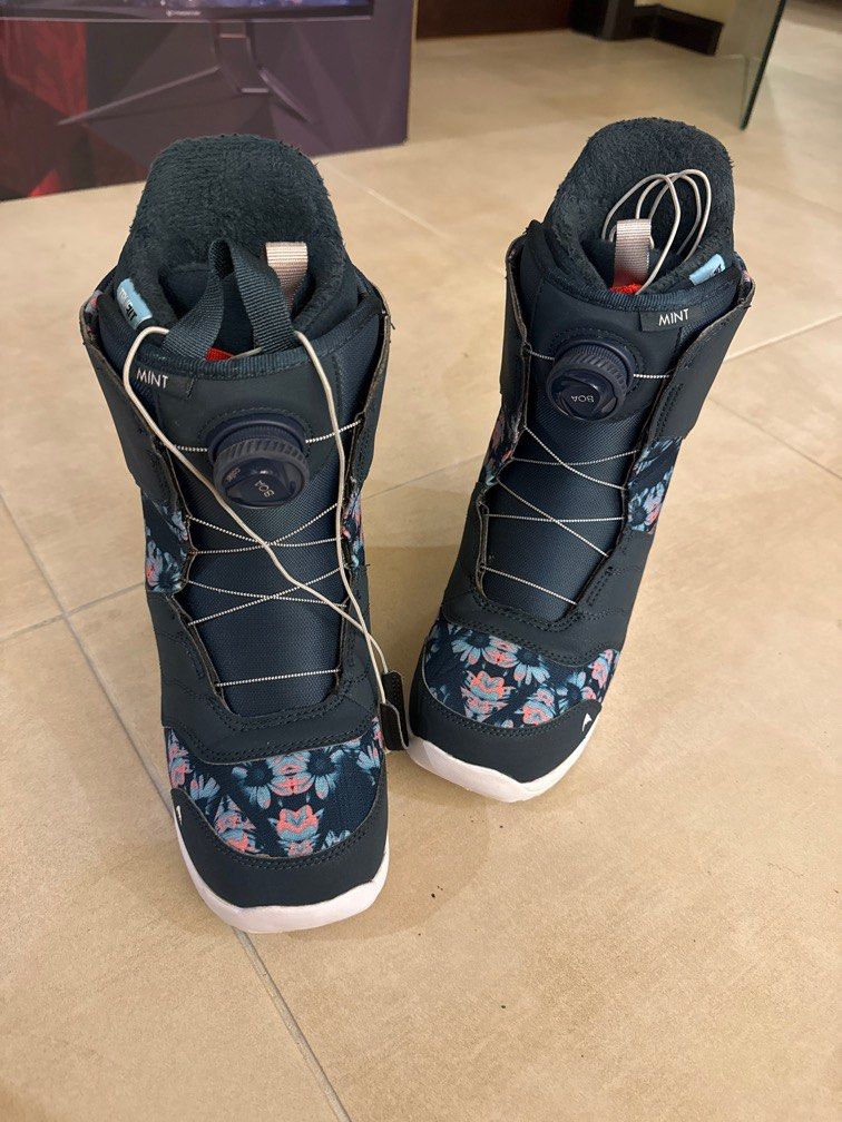 burton imprint 1 snowboard boots Quick Zone Adjustment Free Fun for the Whole Mountain Soft and forgiving Used Burton IMPRINT 1 Womens