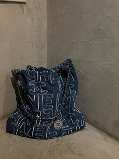 （分類：）位於 。 由 brigitteba11446 提交（商品編號 1313927744，圖片 1）。簡介： 。