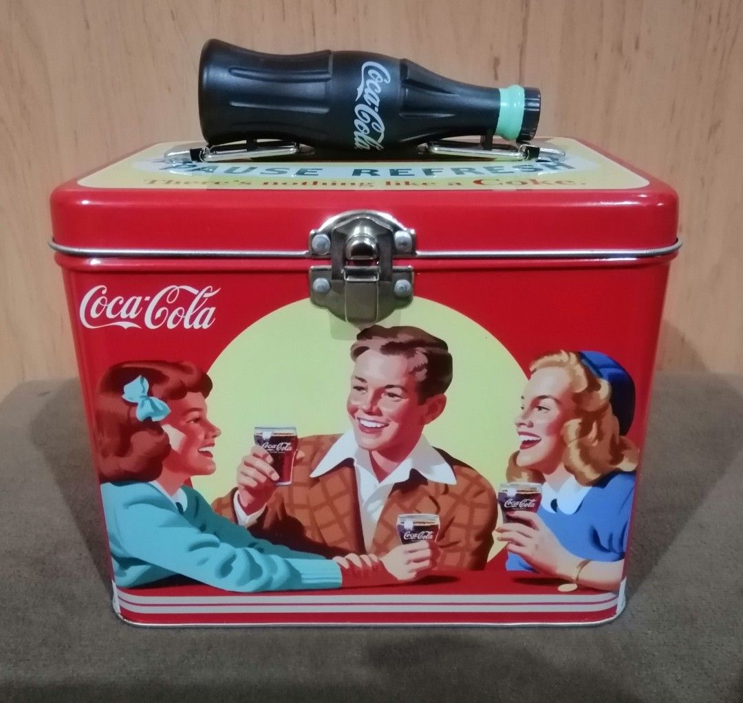 Coca cola with Coke Bottle Handle metal lunchbox, Hobbies & Toys