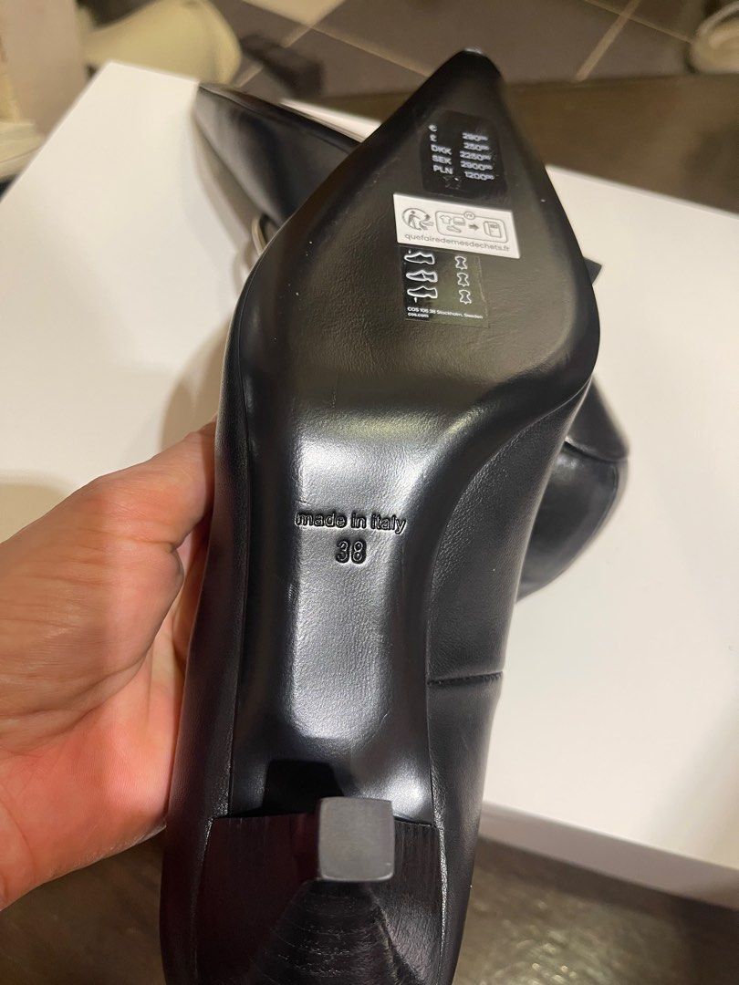 Cos, 女裝, 鞋, 高跟鞋- Carousell