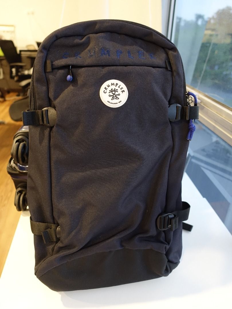 crumpler low level aviator 30l