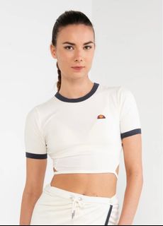 (Category: ) located in . Submitted by 404wardrobenospace (Listing ID 1313964645, Image 1). Description: .