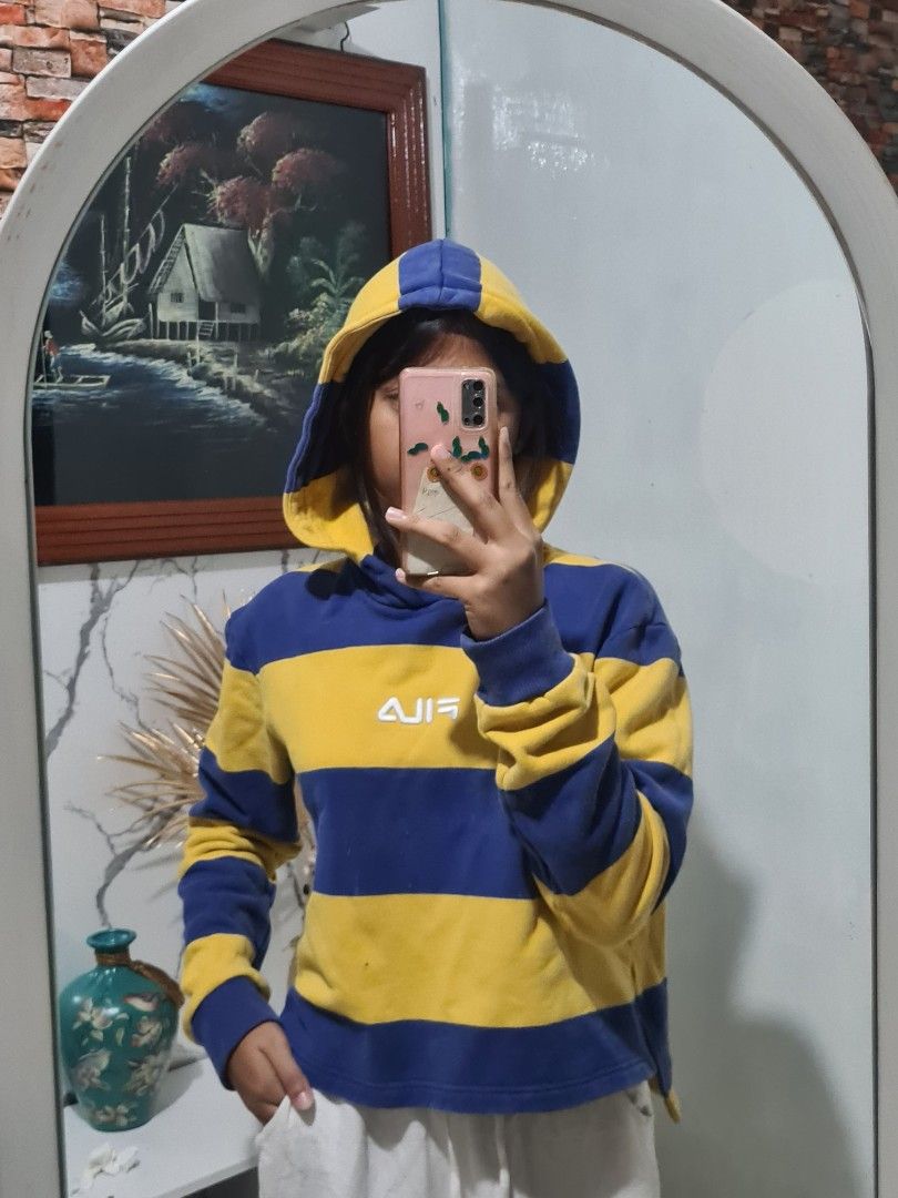 Fila cropped hoodie yellow shop