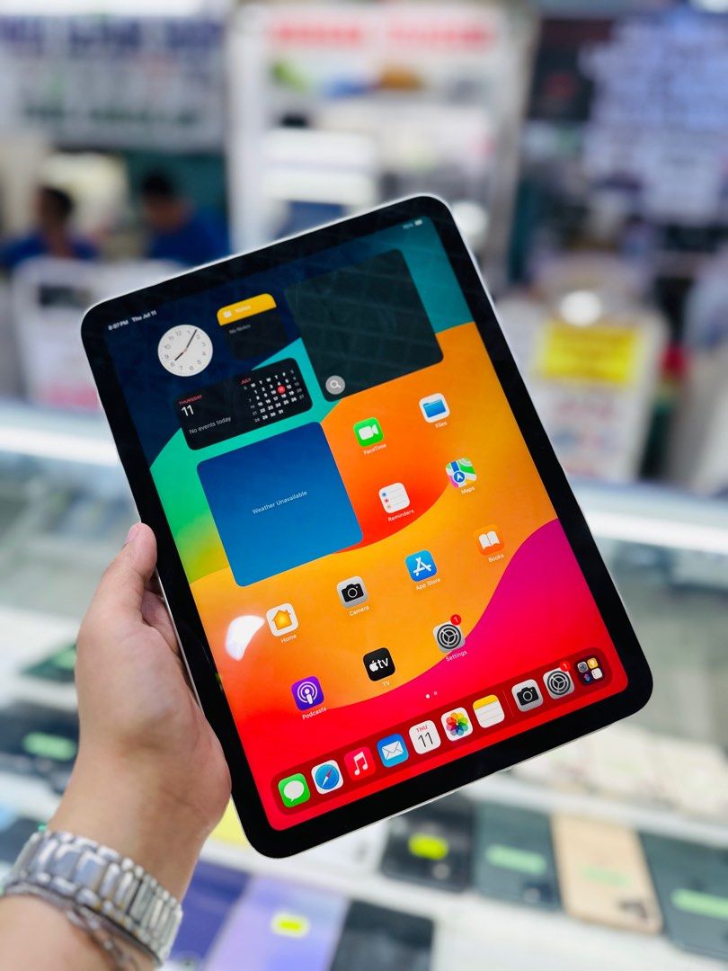 Ipad 10th gen 64GB WIFI ONLY NO ISSUE (Category: iPad) located in Pasig City. Submitted by najihahtelecomshop2018 (Listing ID 1313953278, Image 3). Description: OPEN FOR SWAP/SELLING: (INSTALLMENT THRU CREDITCARD/GGIVES/SPAYLATER) 🔸WE BUY AND SELL ANY KINDS OF GADGETS ( Pass sa Old Model ) 🔸 ‼️TAKENOTE: PASS SA MGA SCAMMERS | THIRD PARTY )‼️ Quick Specs: ⤵️ (ONHAND) Ipad 10 Gen 64GB OPENLINE NO HIDDEN ISSUES NO HISTORY OF REPAIR NO ICLOUD ISSUE