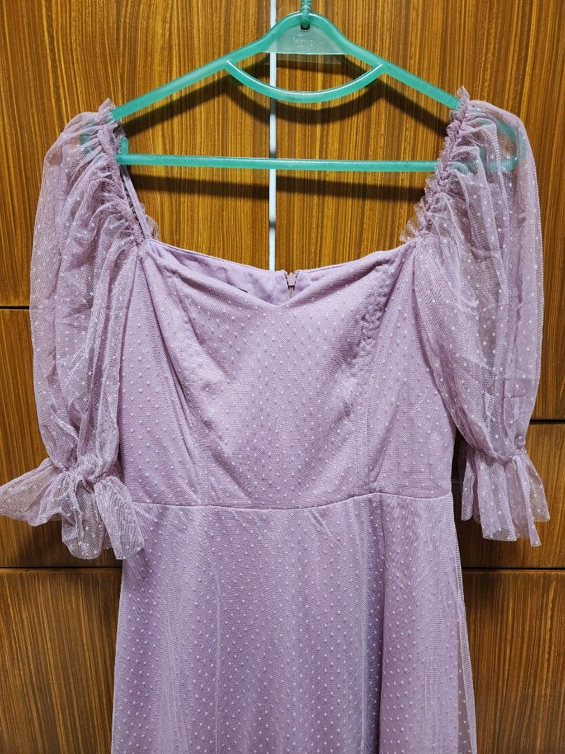 Karimadon Dress (Category: Dresses) located in Makati City. Submitted by eilener (Listing ID 1313802615, Image 3). Description: Karimadon Dress Only used once for a wedding. #graduation dress #wedding guest #formal event #Karimadon Formal.