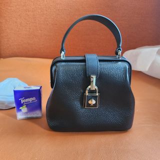 （分類：）位於 。 由 tintinyyp 提交（商品編號 1313816540，圖片 1）。簡介： 。