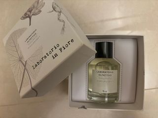 （分類：）位於 。 由 alexachaa 提交（商品編號 1313916186，圖片 1）。簡介： 。