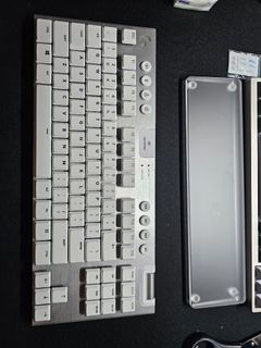 （分類：）位於 。 由 m_sate 提交（商品編號 1313959831，圖片 1）。簡介： 。