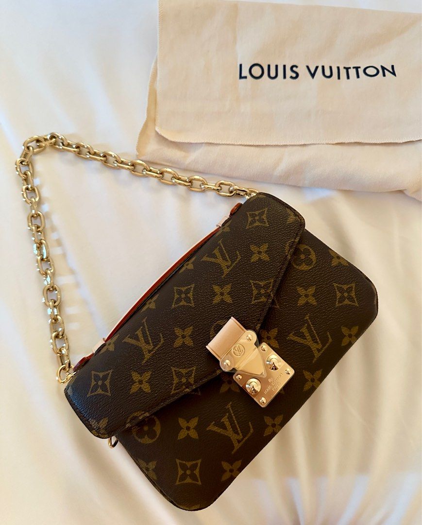 LV pochette Metis east west Carousell