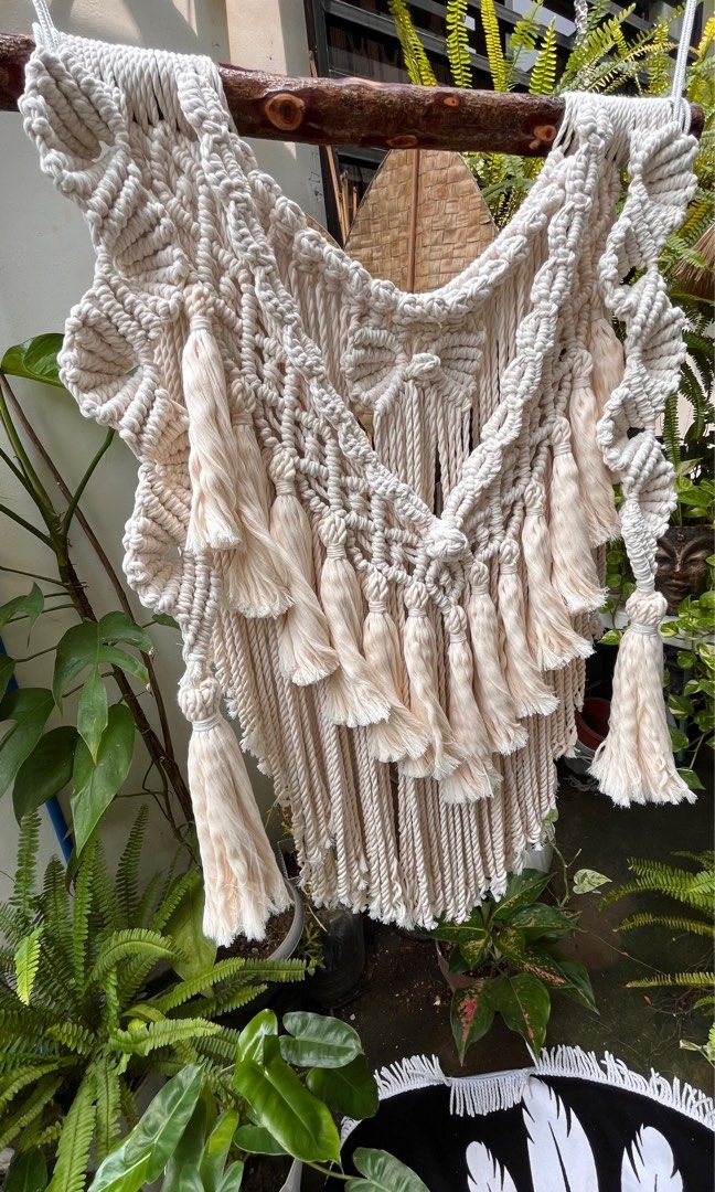 macrame wall art (Category: Wall Decor) located in Binan City. Submitted by relizas_modern_macrame (Listing ID 1313921643, Image 2). Description: .
