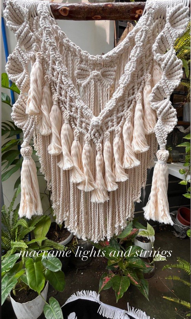 macrame wall art (Category: Wall Decor) located in Binan City. Submitted by relizas_modern_macrame (Listing ID 1313921643, Image 3). Description: .