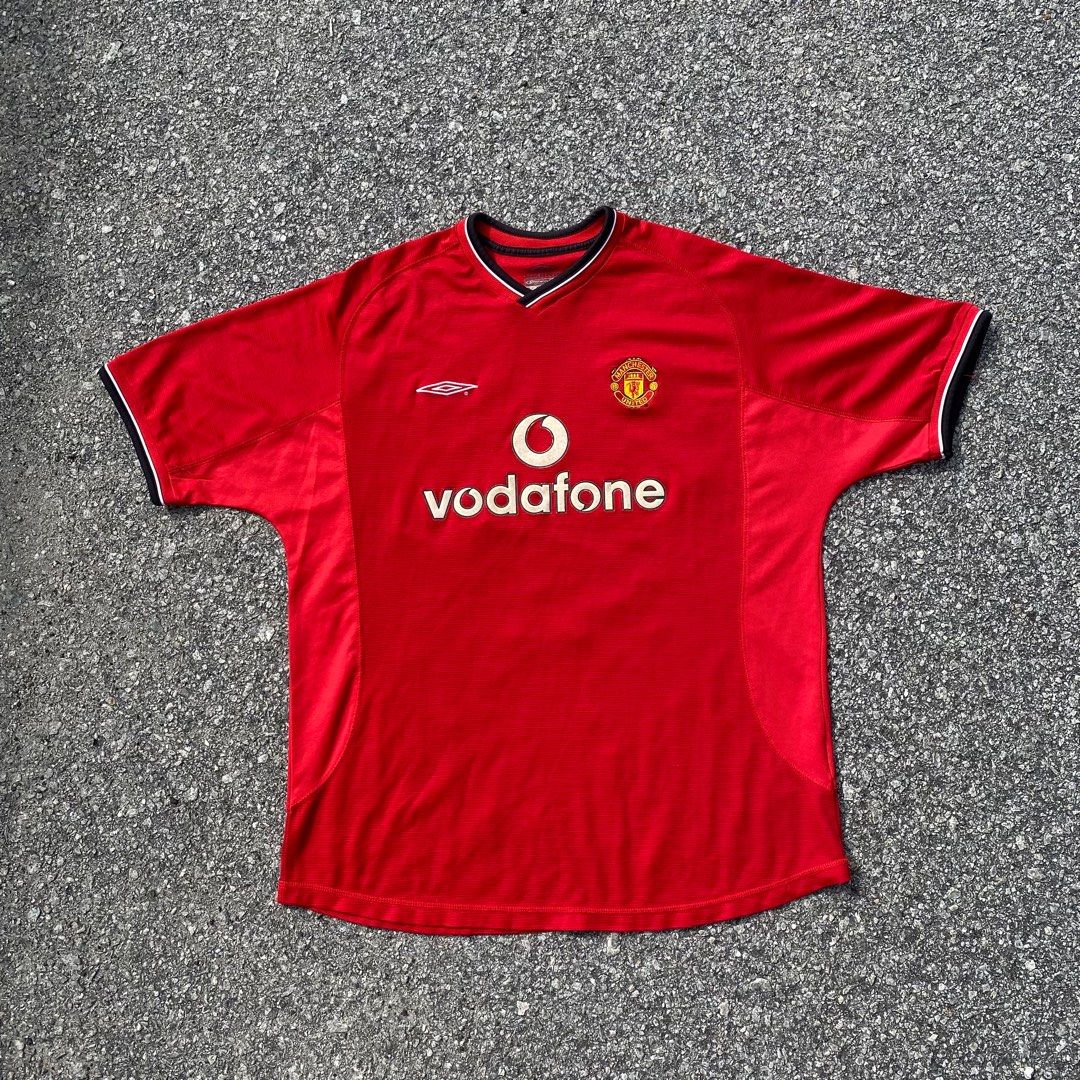 Manchester United 2000 2001 2002 Home Kit Jersey Vintage Jersi Away Men s Fashion Activewear on Carousell