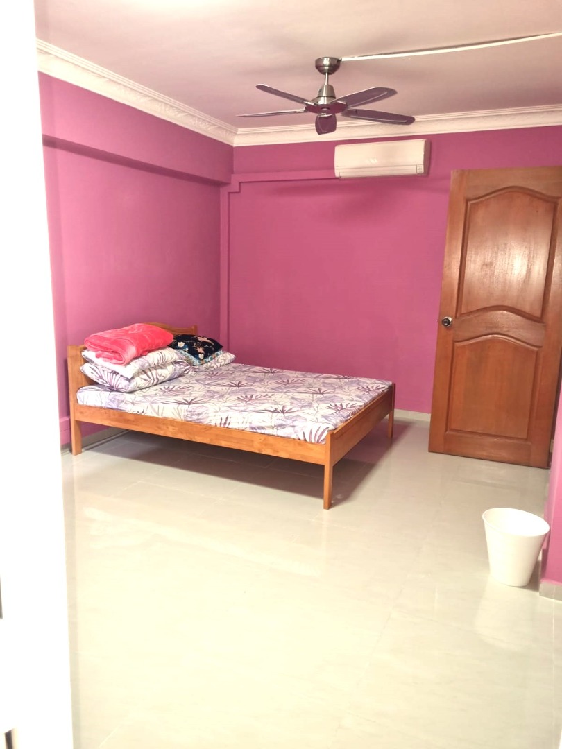(Category: ) located in . Submitted by your_rental_specialist (Listing ID 1313873585, Image 1). Description: .