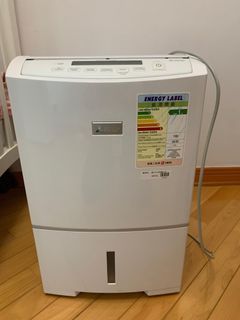 （分類：）位於 。 由 bride_to_be 提交（商品編號 1313914957，圖片 1）。簡介： 。