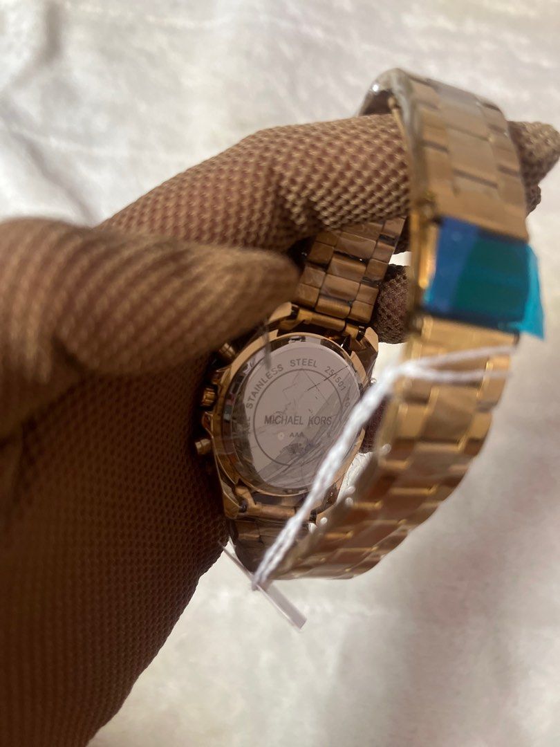 MK Gold Medium Face (Category: Women's Watches) located in San Fernando. Submitted by greatnesshe (Listing ID 1313921560, Image 2). Description: 🌸Fresh from Japan 🌸Made in Japan 🌸Brand new with a Tag & Plastic 🌸Japan Machine QualityMovement 🌸Hypoallergenic 🌸No-Tarnish 🌸Water Resistant/Water Proof 🌸Automatic/Battery Operated 🌸With Free Orninary box.