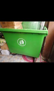 MOBILE TRASH BIN, Furniture & Home Living, Cleaning & Homecare Supplies ...