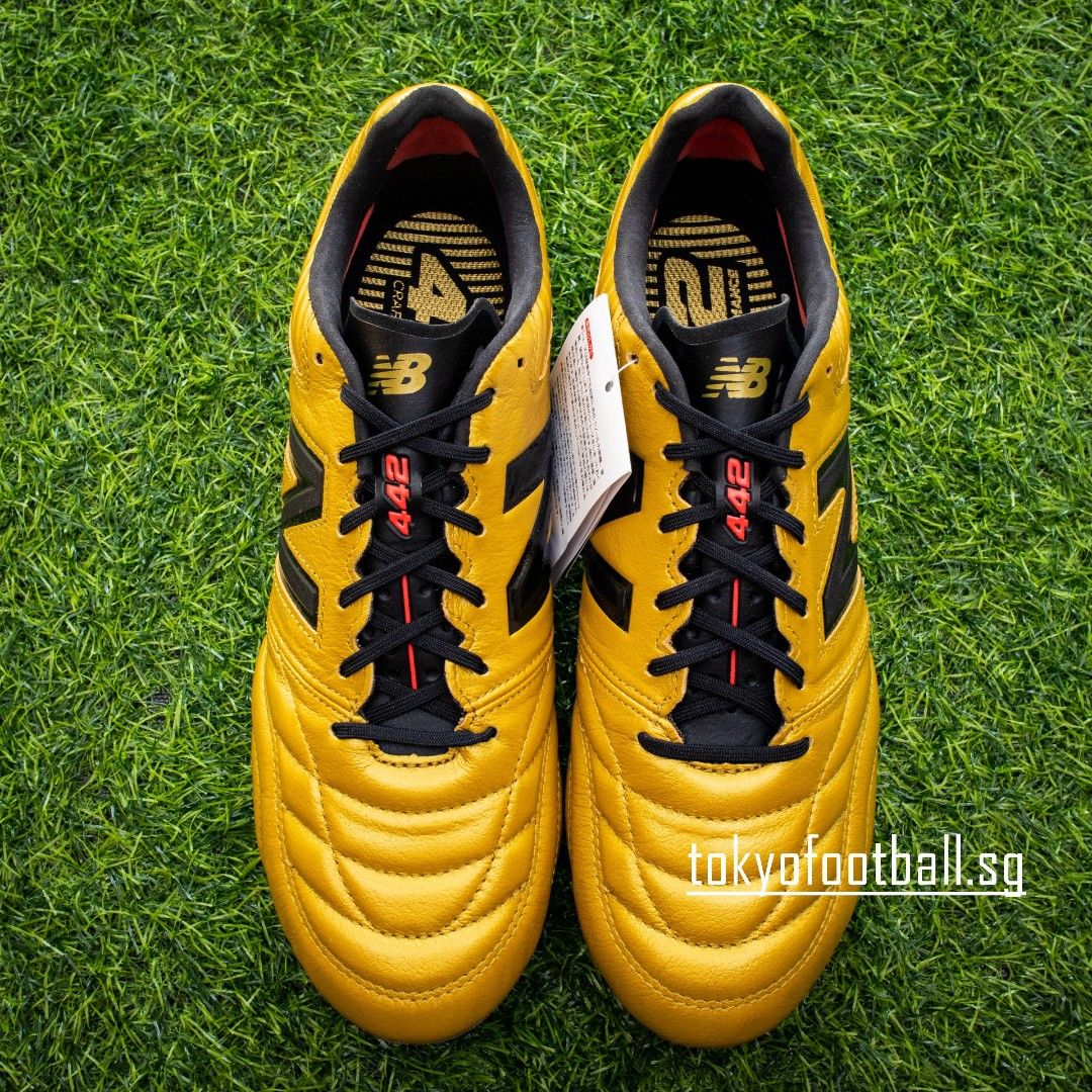 New Balance 442 V2 Pro Wide 2E Tokyo football boots