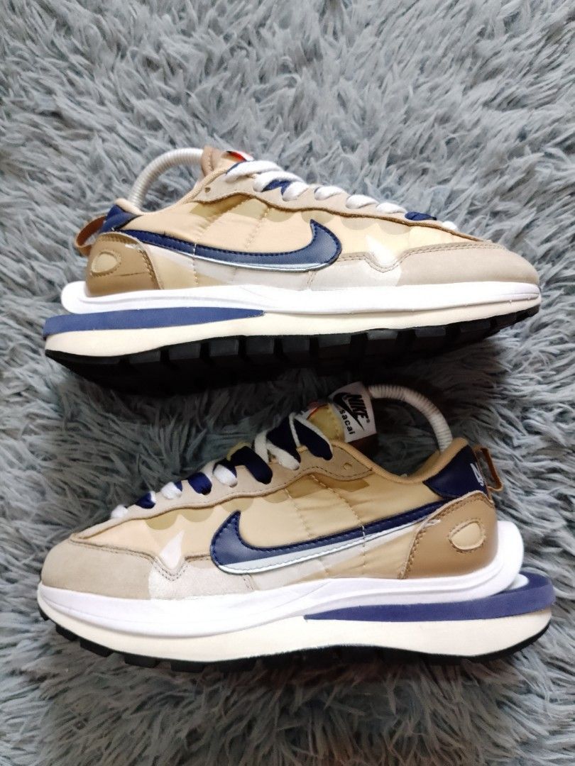 nike sacai waffle cream