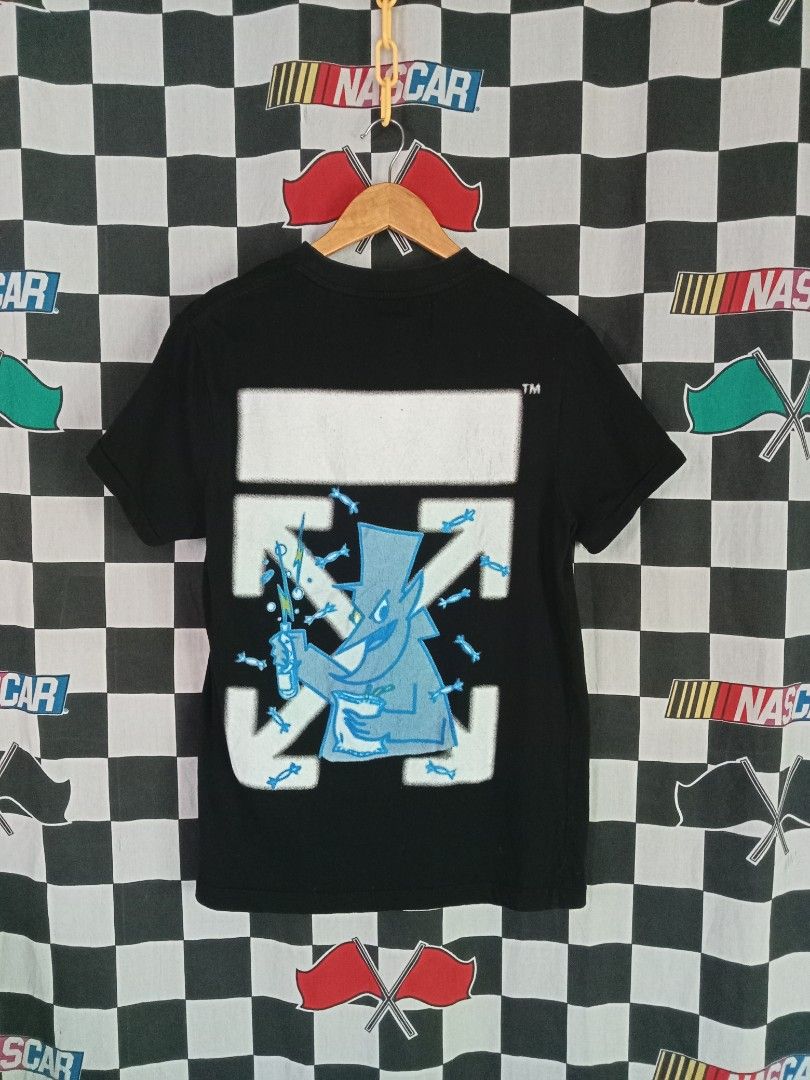 Off white fragments