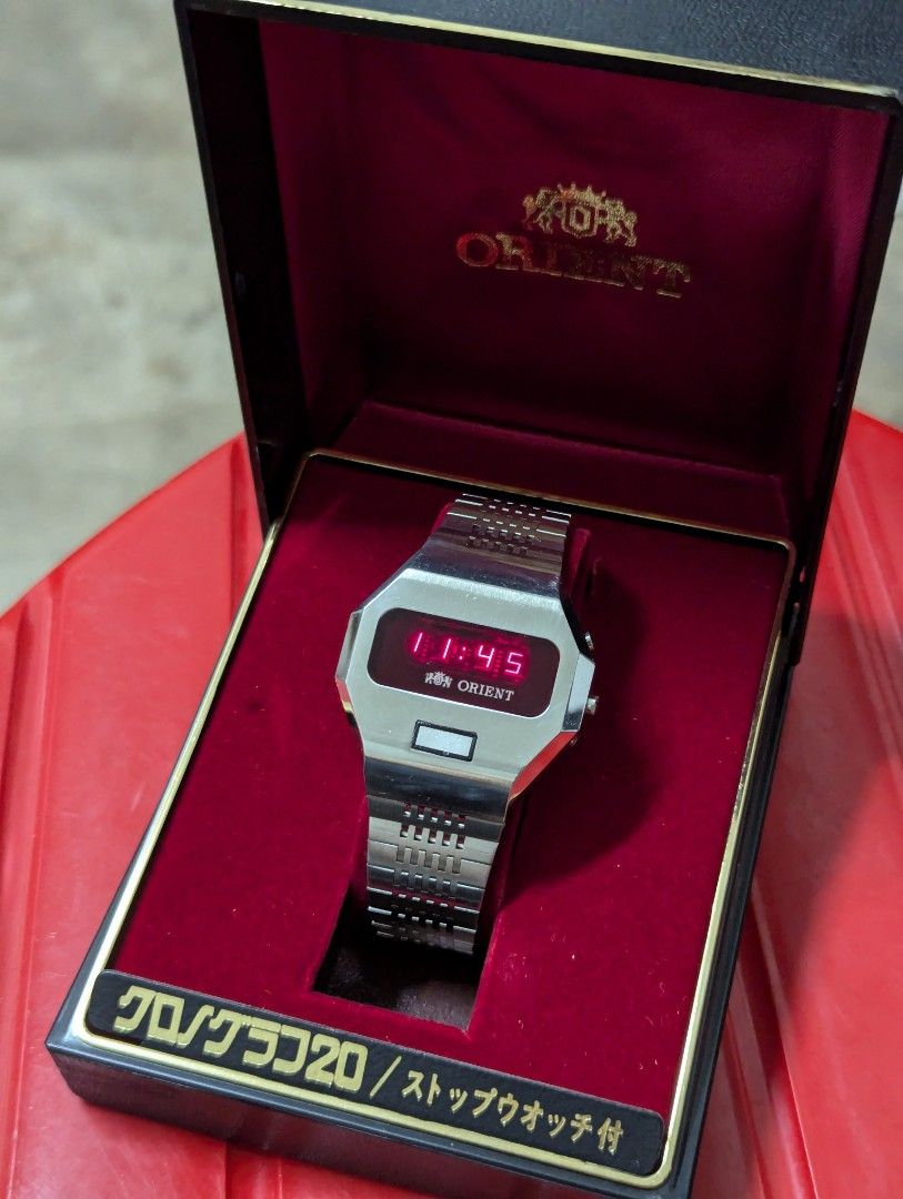🇯🇵 ORIENT TOUCHTRON II LED 630102-40 VINTAGE 1976 オリエント タッチトロン, Men's  Fashion, Watches & Accessories, Watches on Carousell