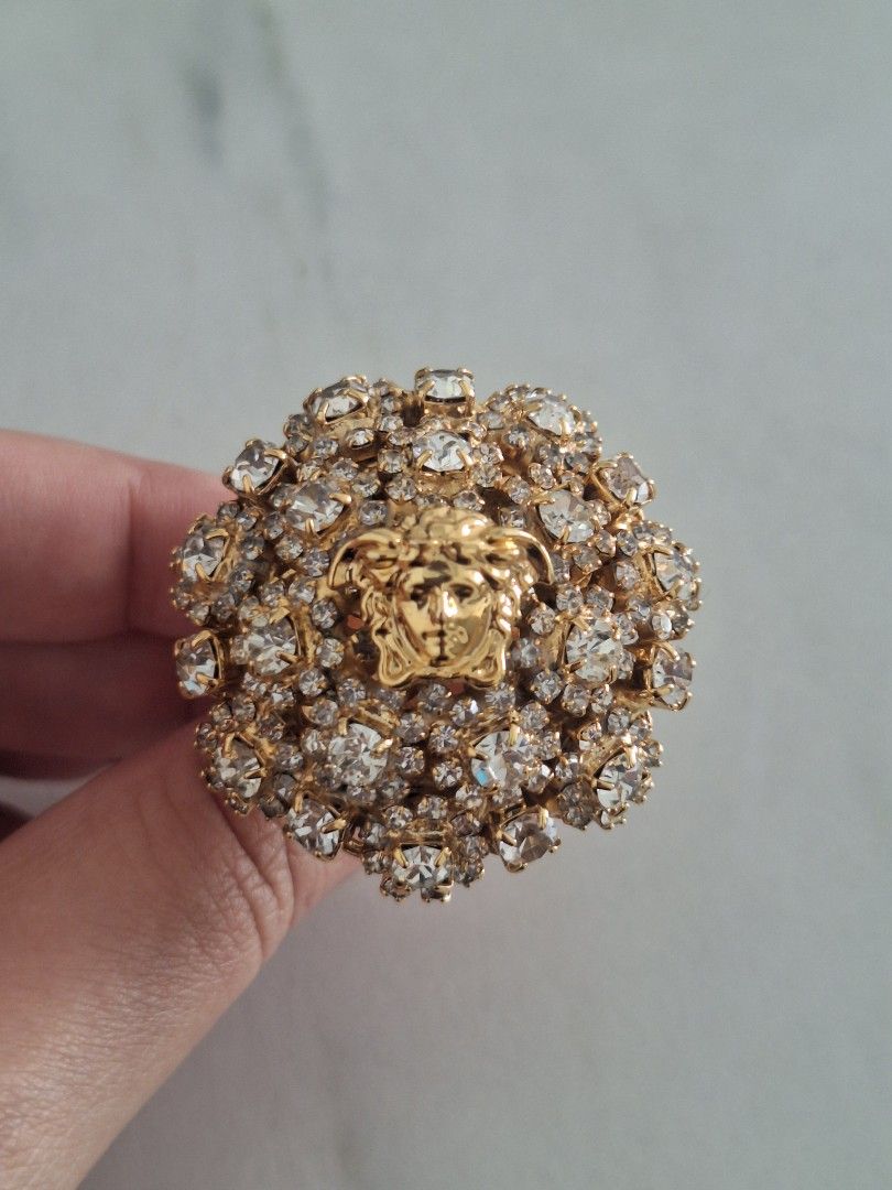 Versace crystal ring hotsell