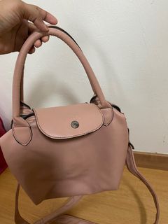 (Category: ) located in . Submitted by tysaa (Listing ID 1313809968, Image 1). Description: .