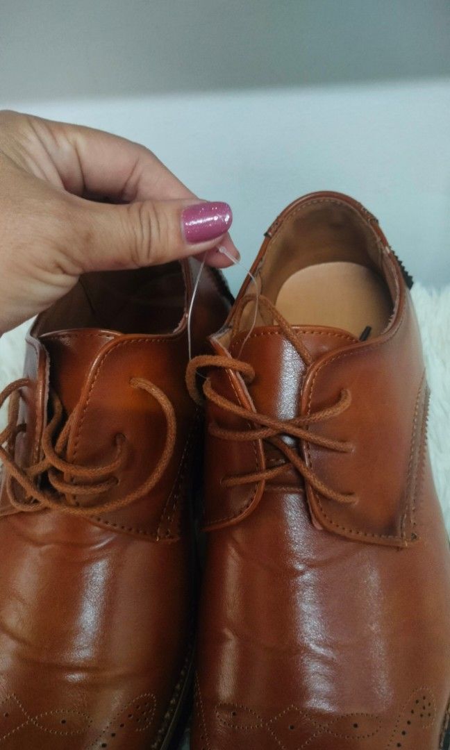 Suede Shoes (Category: Casual Shoes) located in Manila. Submitted by nuttshellw52293 (Listing ID 1313824097, Image 3). Description: malaki sakin.