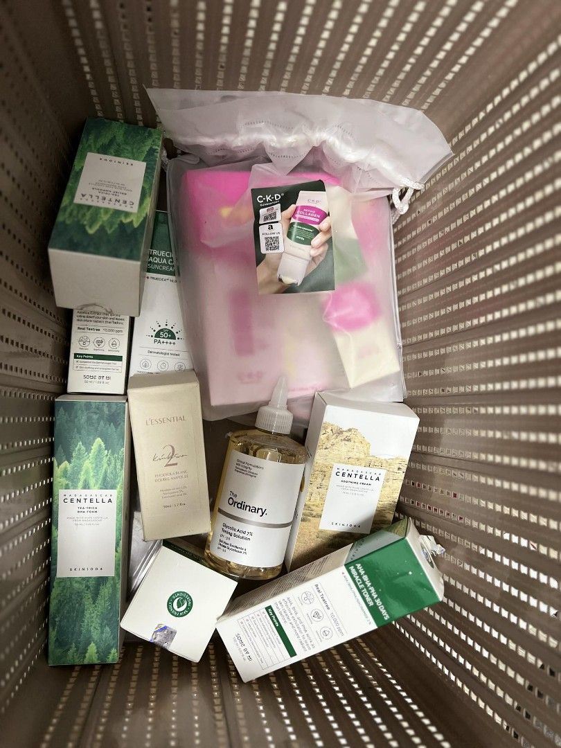 TAKE ALL. KOREAN SKINCARE SET. SEALED (Category: Face Care) located in San Jose del Monte. Submitted by Skin_Care2022 (Listing ID 1313955681, Image 1). Description: TAKE ALL. SEALED. Yung ordinary nagamit na once lang. all authentic 💯💯.