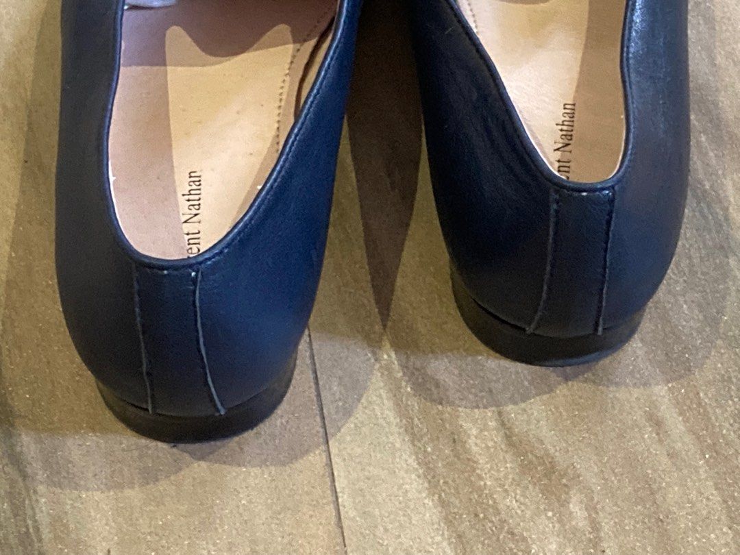 Trent Nathan Navy Blue Leather Horse bit detail Loafers Women s Fashion Footwear Loafers on Carousell