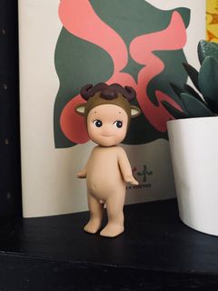 (Category: ) located in . Submitted by friedchickensss (Listing ID 1313838719, Image 1). Description: .