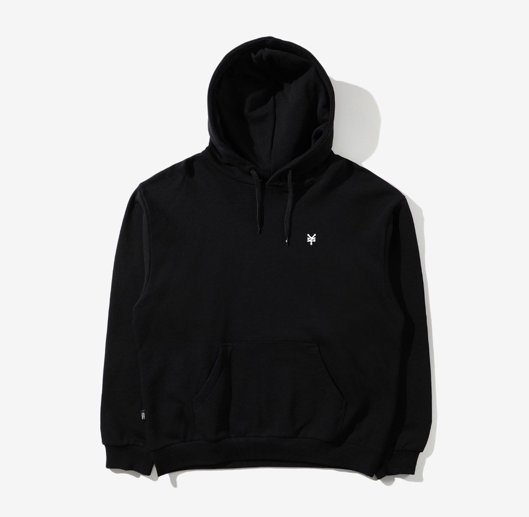 Zoo York Hoodies (Category: Coats, Jackets and Outerwear) located in Lubao. Submitted by pampanga_legit_seller2.0 (Listing ID 1313817851, Image 1). Description: Free delivery Slightly nego.